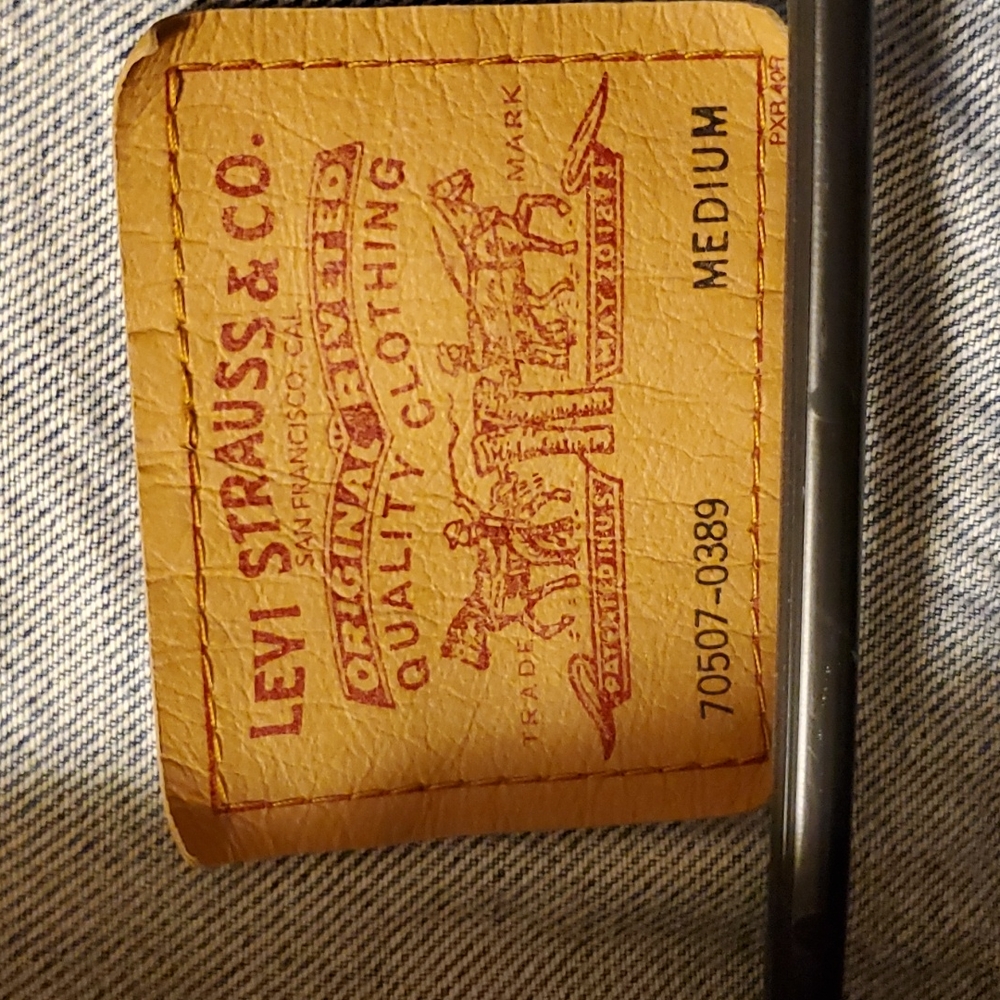 Levis vintage Denim Jacket - Picture 2 of 4